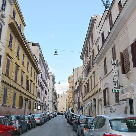 Roma Carina Hotel Exterior photo